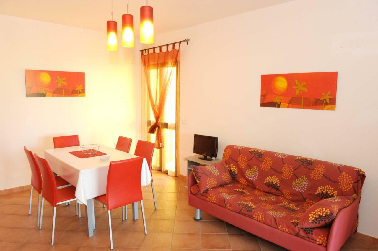 Via Costantino Apartment Budoni Exterior foto