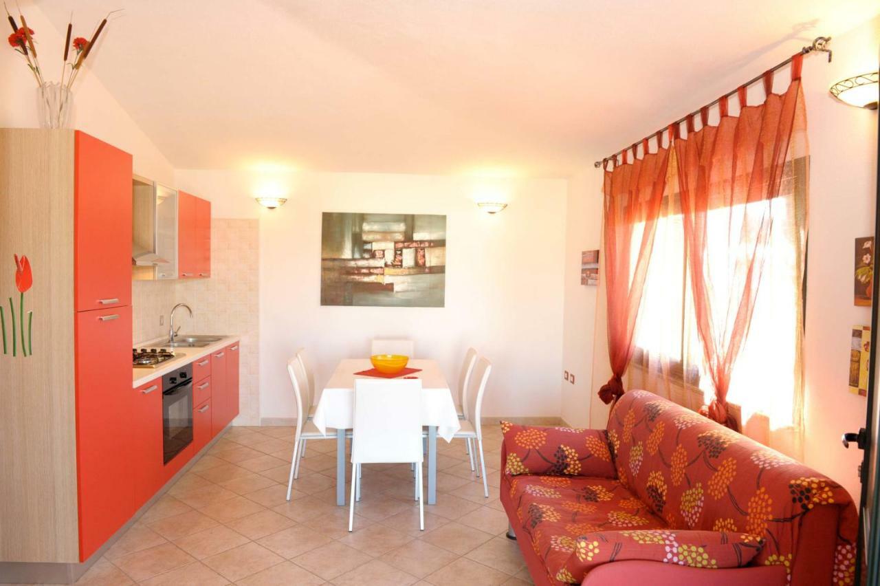 Via Costantino Apartment Budoni Exterior foto