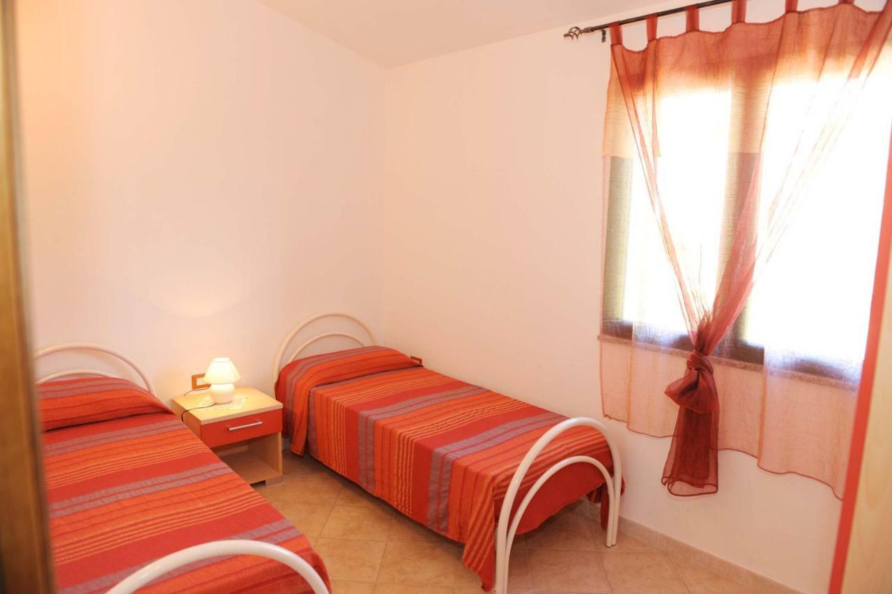 Via Costantino Apartment Budoni Exterior foto