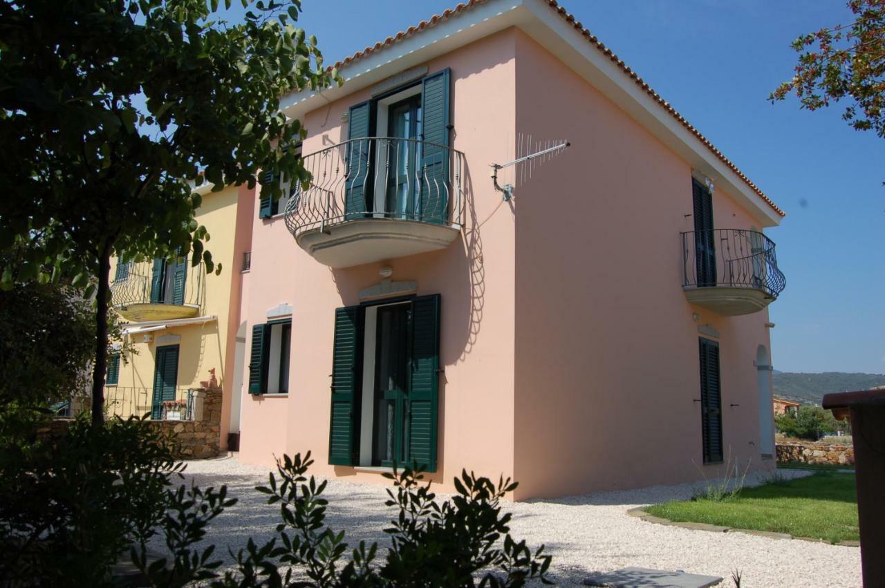 Via Costantino Apartment Budoni Exterior foto